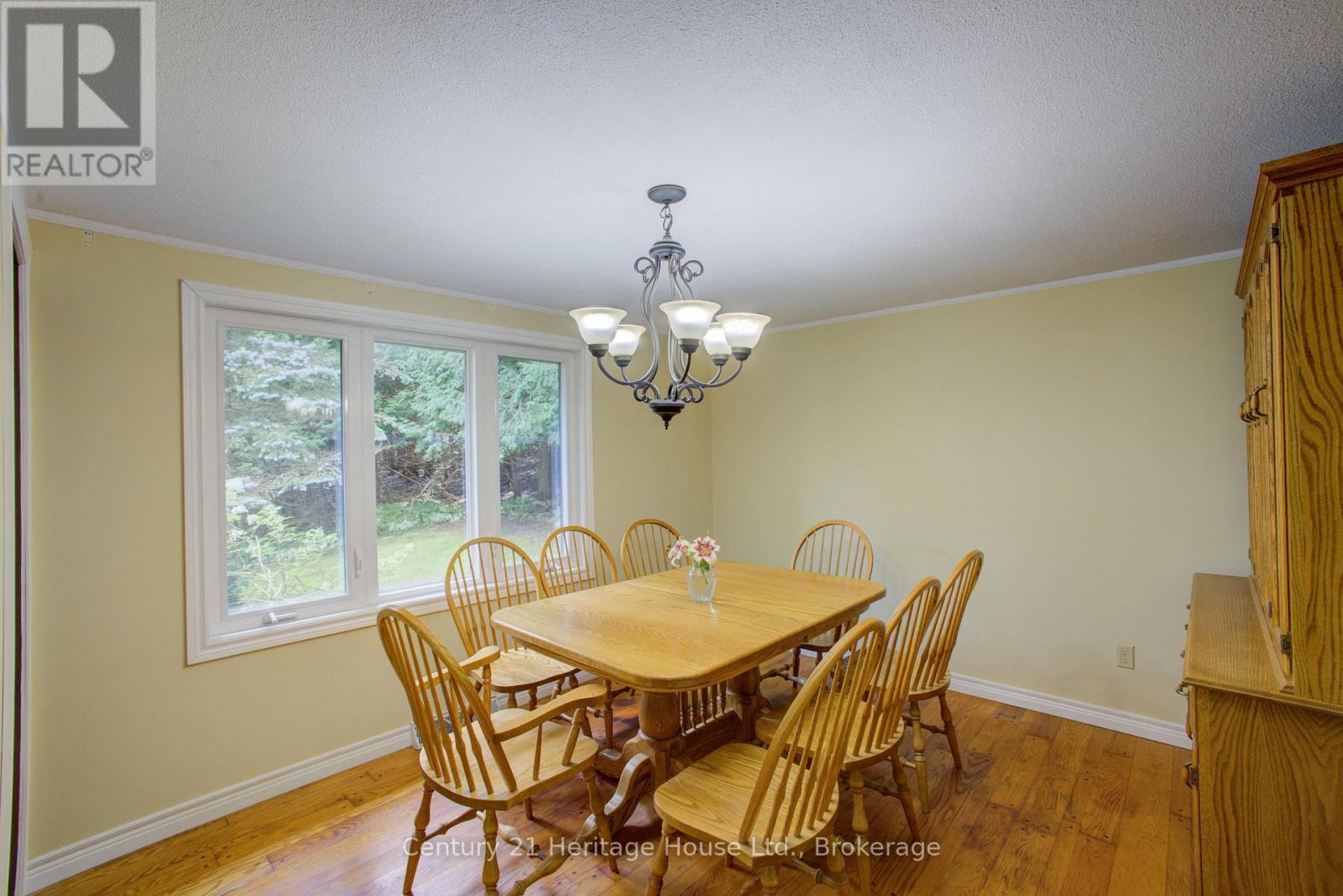 473514 Camp Oliver Road, West Grey, Ontario  N0C 1K0 - Photo 11 - X12396433