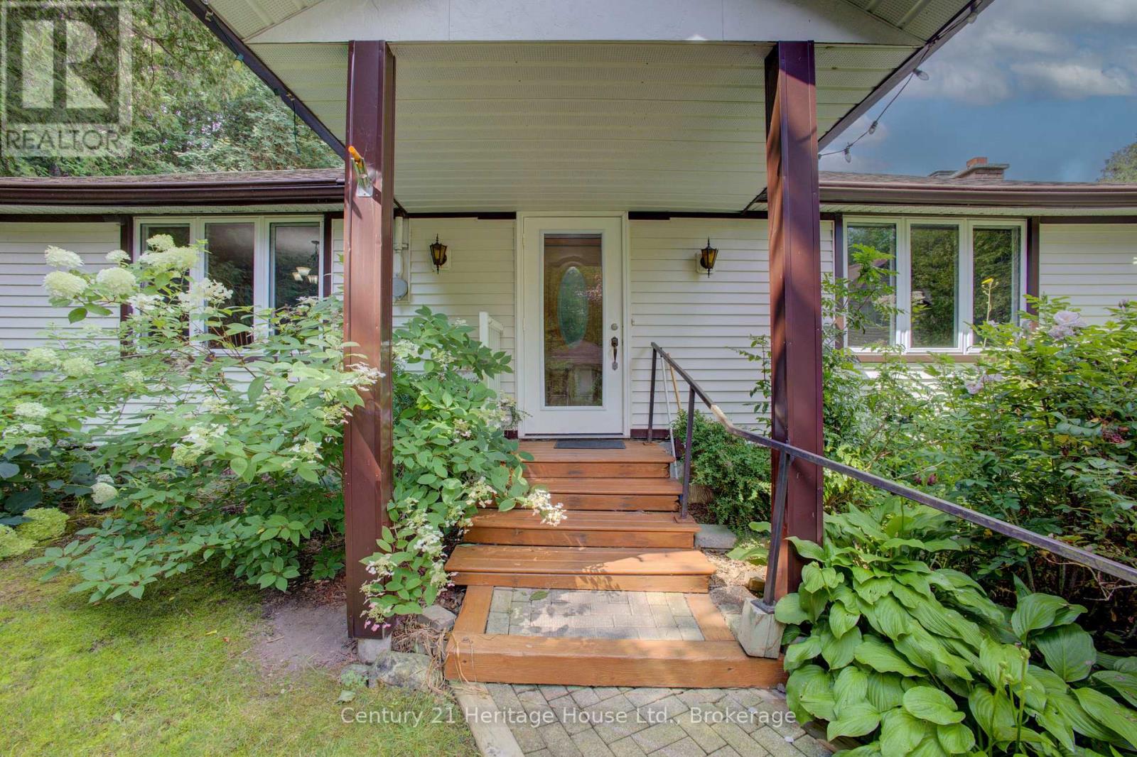 473514 Camp Oliver Road, West Grey, Ontario  N0C 1K0 - Photo 4 - X12396433