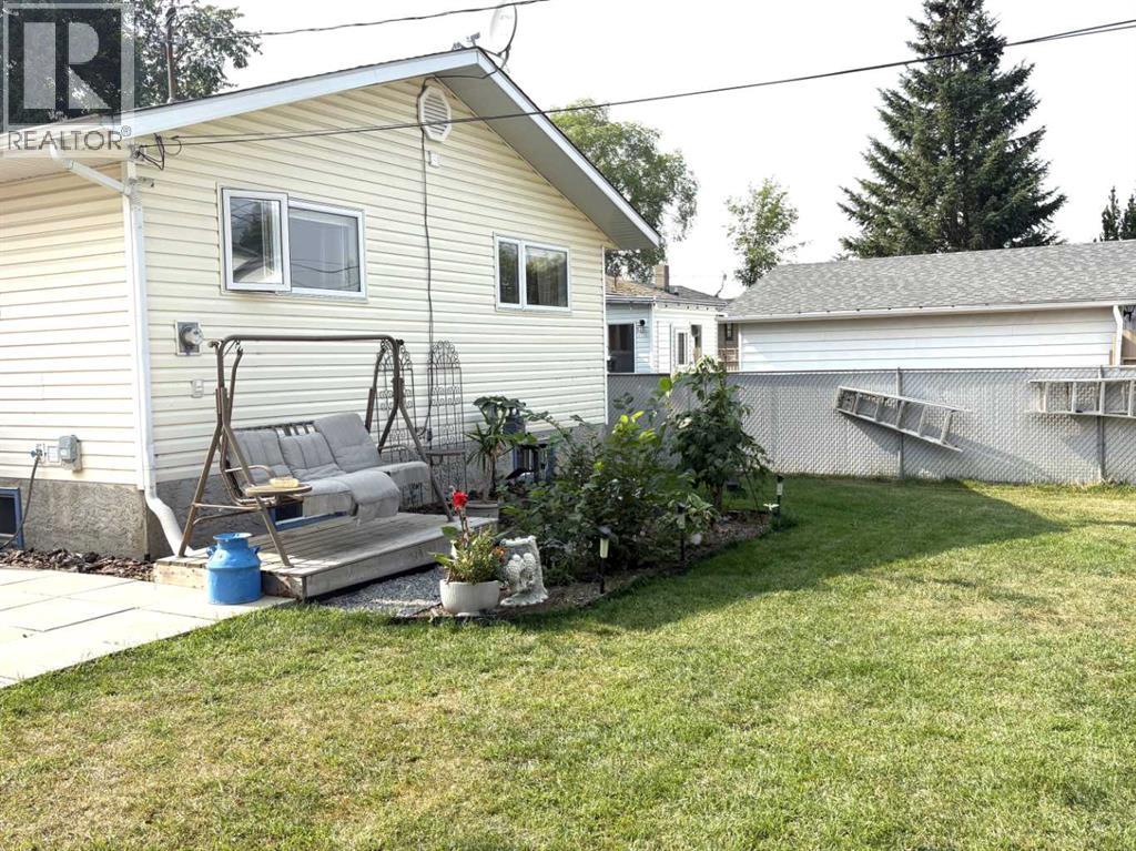 5007 46 Avenue, Forestburg, Alberta  T0B 1N0 - Photo 6 - A2254450