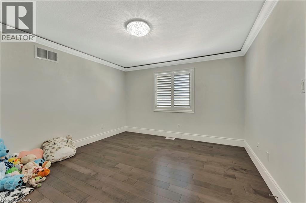7 Bernini Court, Hamilton, Ontario  L9B 0C7 - Photo 34 - 40764557
