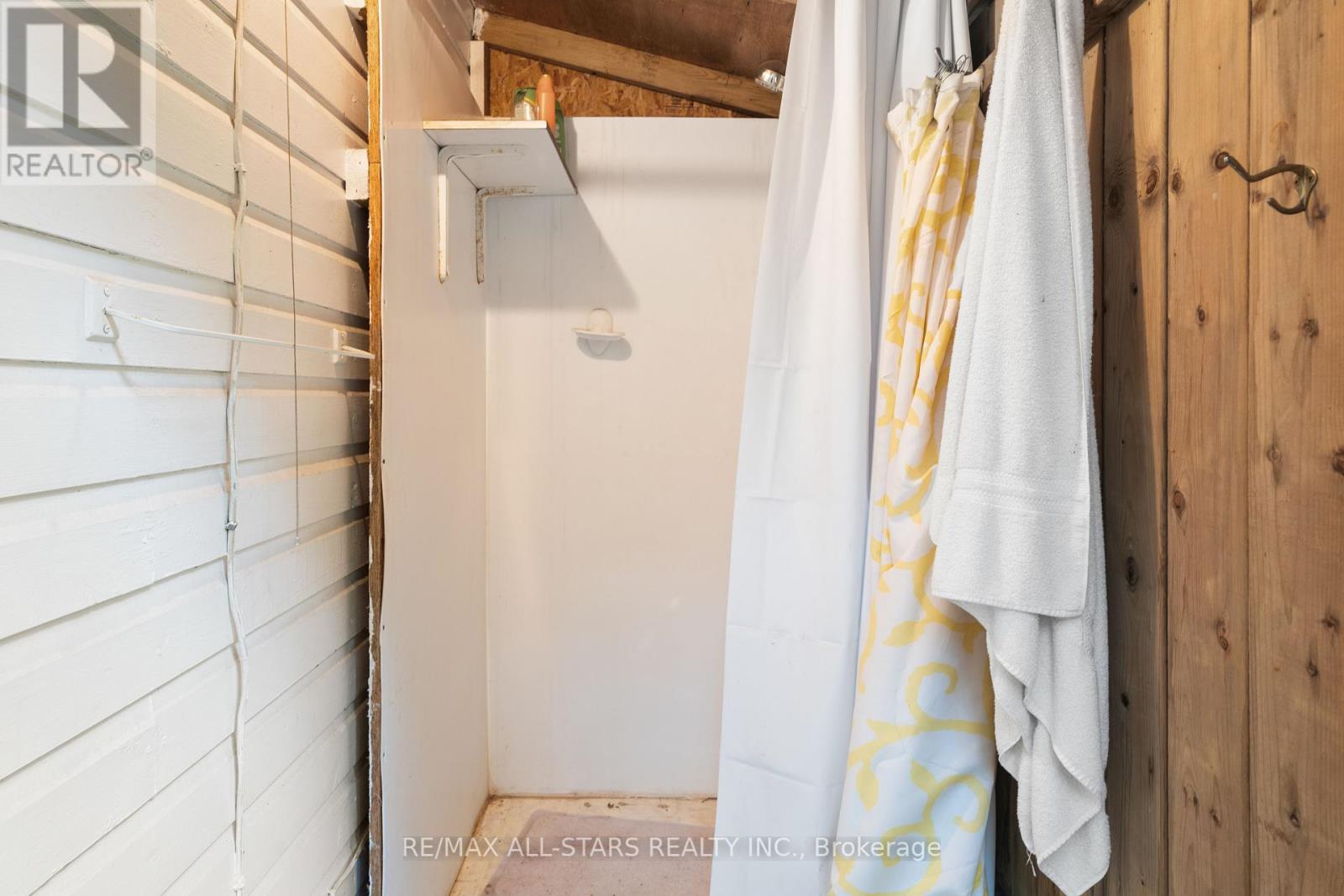 93 Sturgeon Glen Road, Kawartha Lakes, Ontario  K0M 1N0 - Photo 20 - X12396392