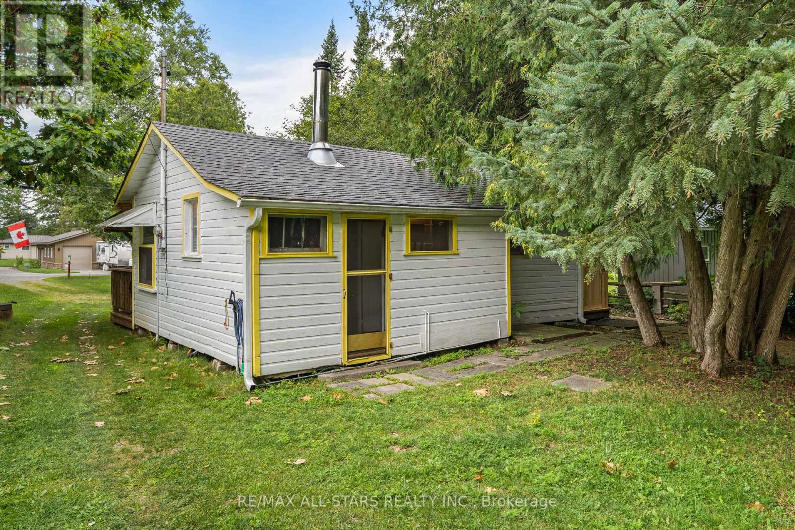93 Sturgeon Glen Road, Kawartha Lakes, Ontario  K0M 1N0 - Photo 27 - X12396392