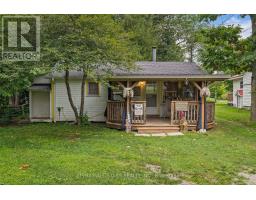 93 STURGEON GLEN ROAD