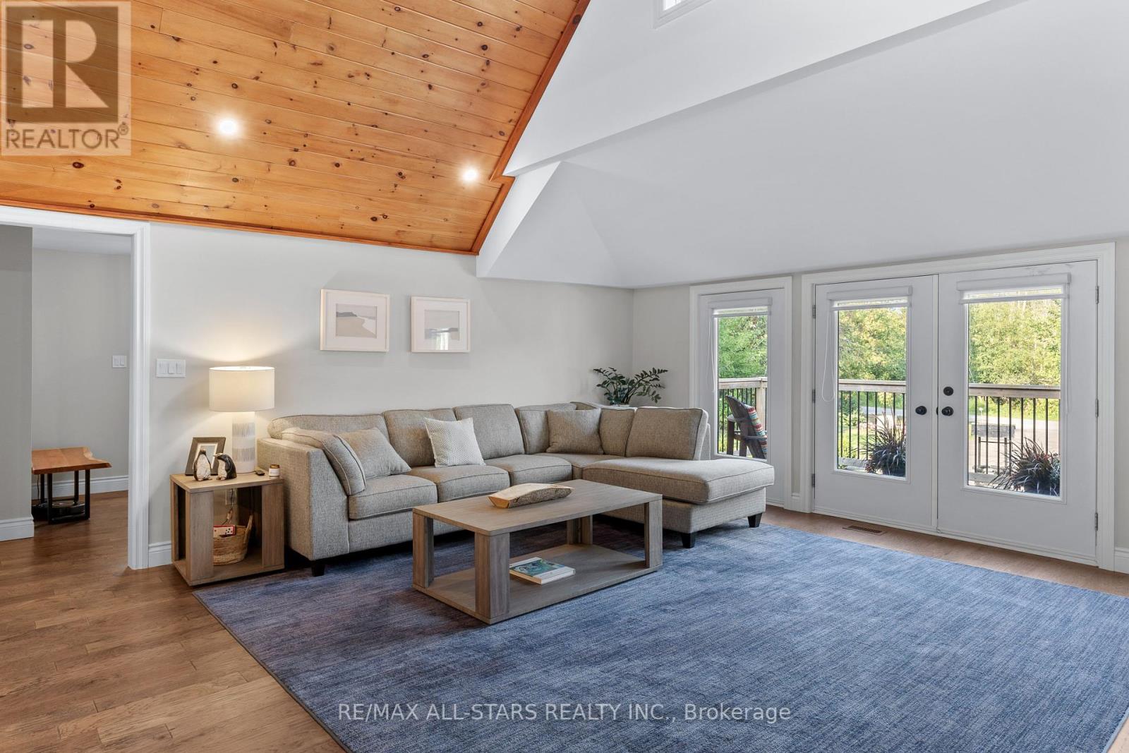 36 Stinson's Bay Road, Kawartha Lakes (Fenelon Falls), Ontario  K0M 1N0 - Photo 7 - X12396419