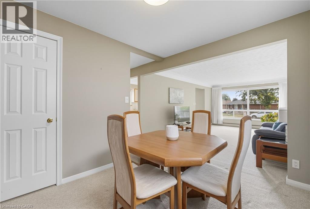 142 Fernwood Crescent, Hamilton, Ontario  L8T 3L4 - Photo 10 - 40767051