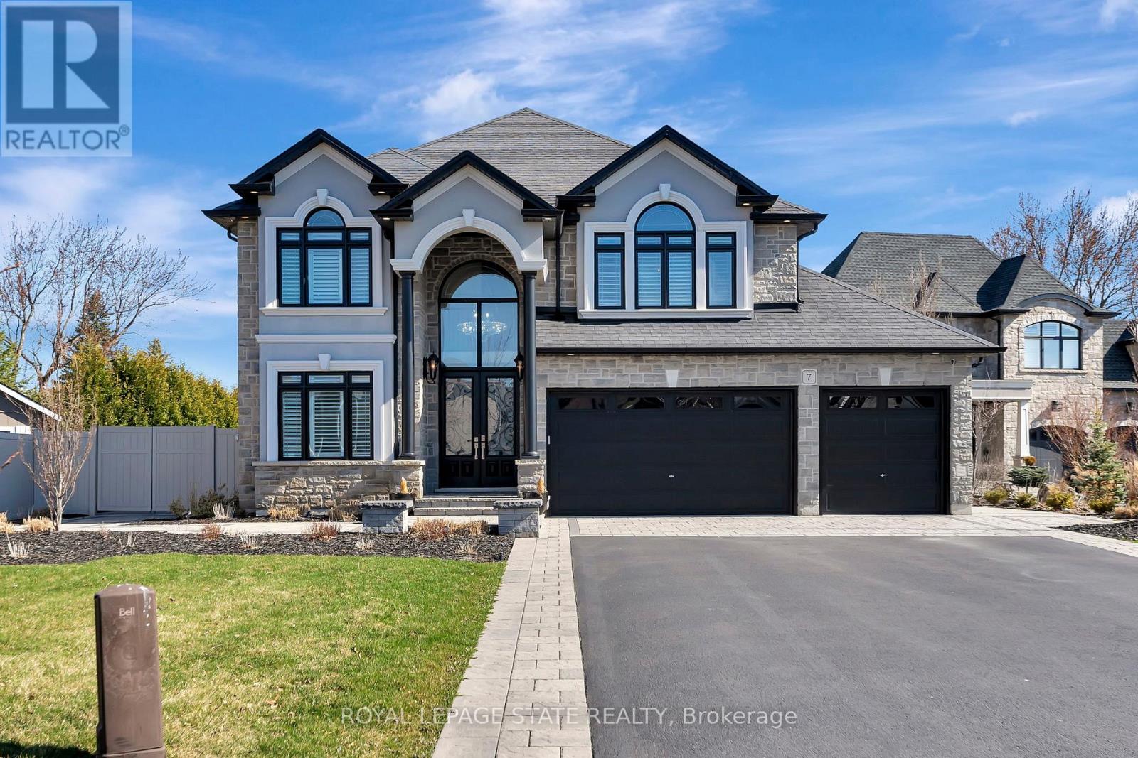Property at 7 BERNINI COURT image 1