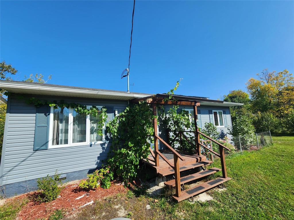 24 Shannon Crescent, Beaconia, Manitoba  R0E 0B0 - Photo 0 - 202522802
