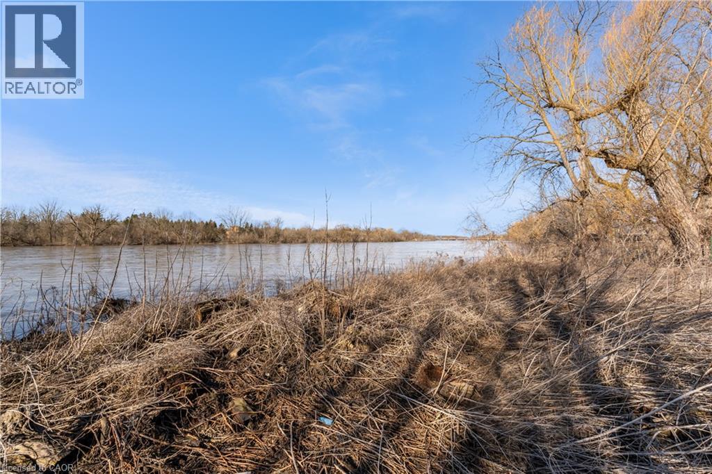 299 Caithness Street E, Caledonia, Ontario  N3W 1E3 - Photo 34 - 40708572