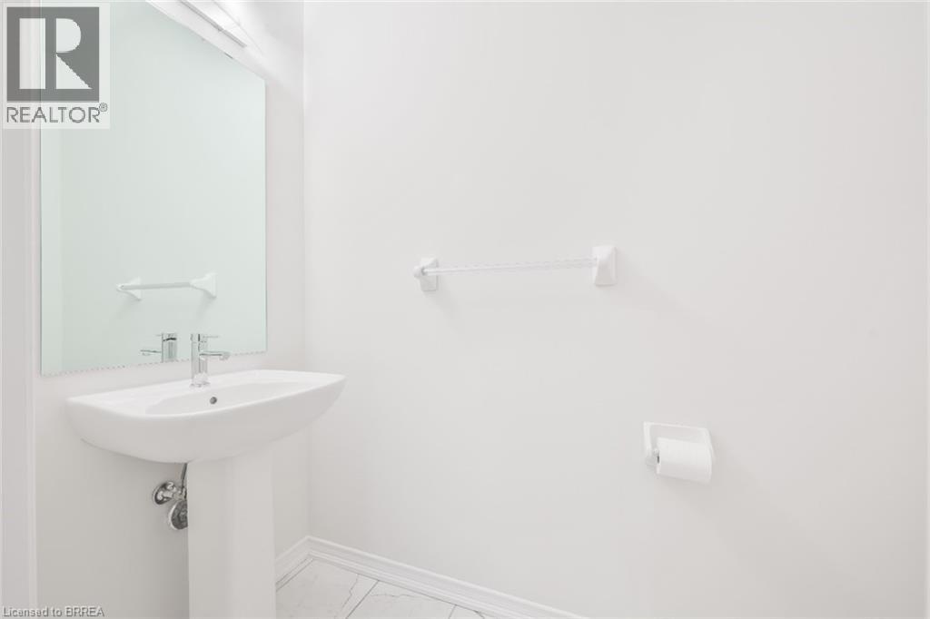 8 Tate Street, Brantford, Ontario  N3T 5L5 - Photo 27 - 40768196