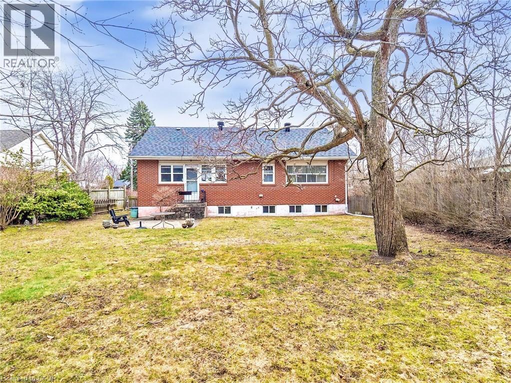 1821 Christopher Road, Mississauga, Ontario  L5J 2K7 - Photo 37 - 40768739