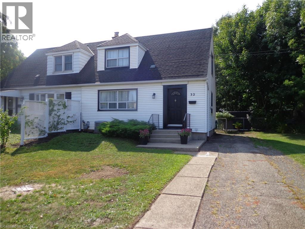 32 Grimsby Avenue, Hamilton, Ontario  L8H 6G3 - Photo 1 - 40768085