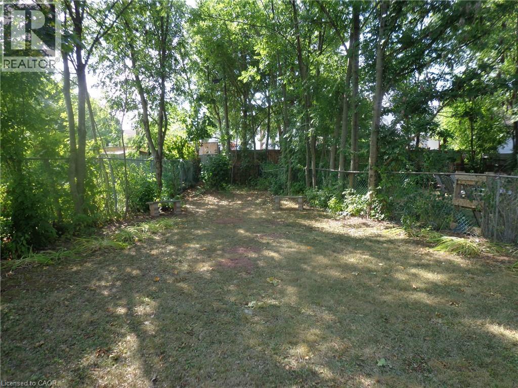 32 Grimsby Avenue, Hamilton, Ontario  L8H 6G3 - Photo 3 - 40768085