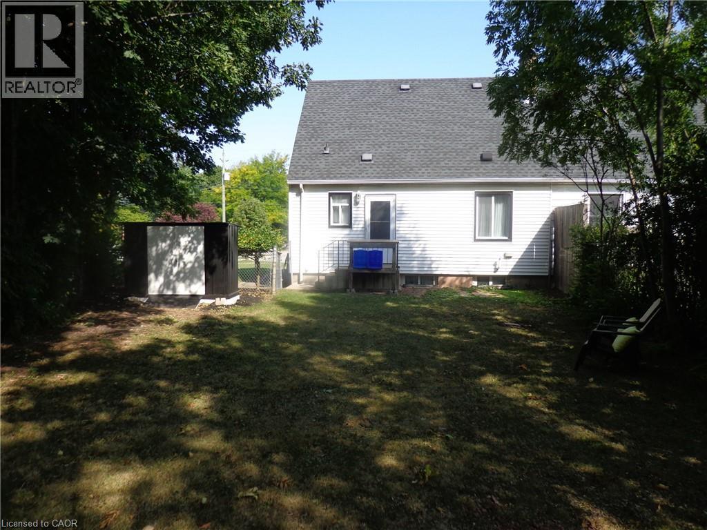 32 Grimsby Avenue, Hamilton, Ontario  L8H 6G3 - Photo 4 - 40768085