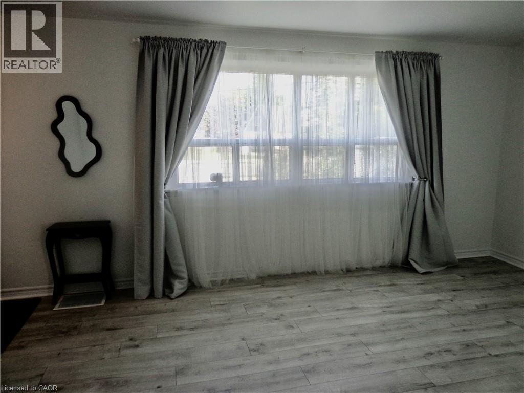 32 Grimsby Avenue, Hamilton, Ontario  L8H 6G3 - Photo 9 - 40768085