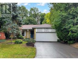 17 BRENHAM CRESCENT, Toronto, Ontario