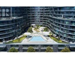 422 - 1 EDGEWATER DR DRIVE