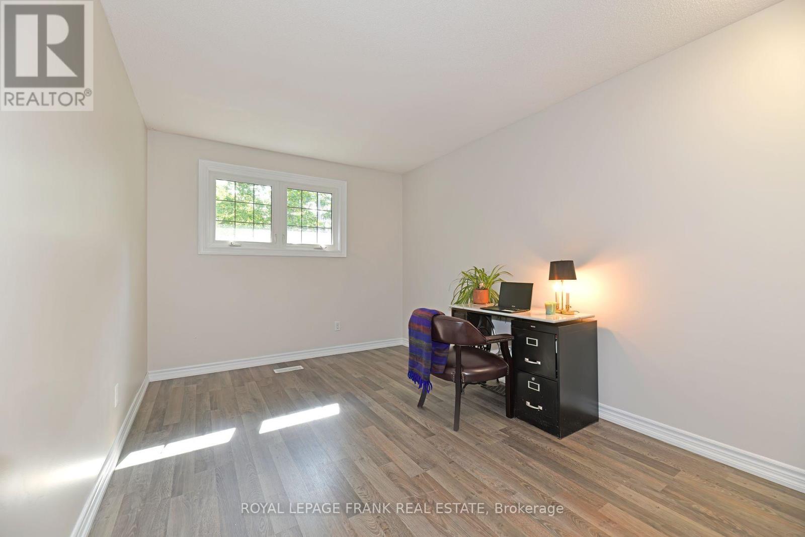 1104 Old Pye Court, Oshawa, Ontario  L1G 7N8 - Photo 18 - E12396665
