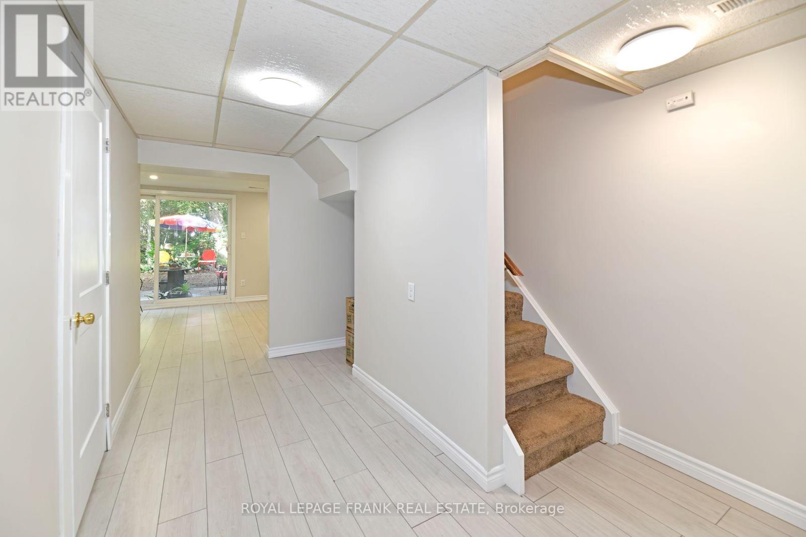 1104 Old Pye Court, Oshawa, Ontario  L1G 7N8 - Photo 23 - E12396665