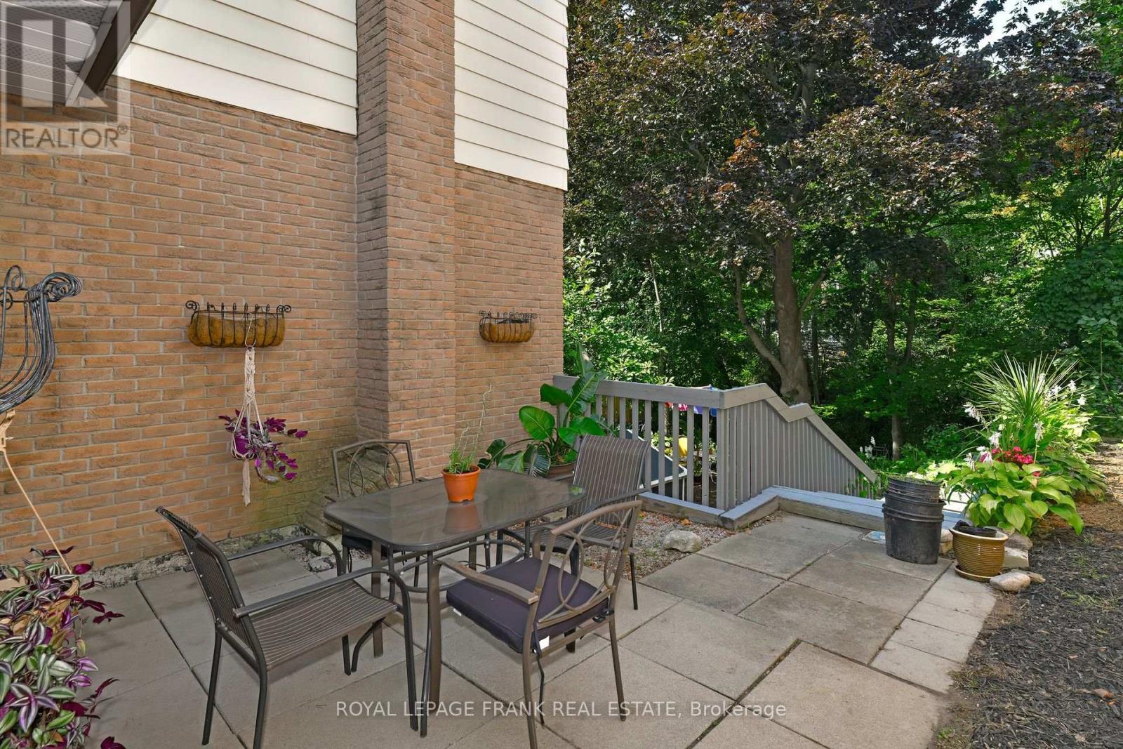 1104 Old Pye Court, Oshawa, Ontario  L1G 7N8 - Photo 36 - E12396665
