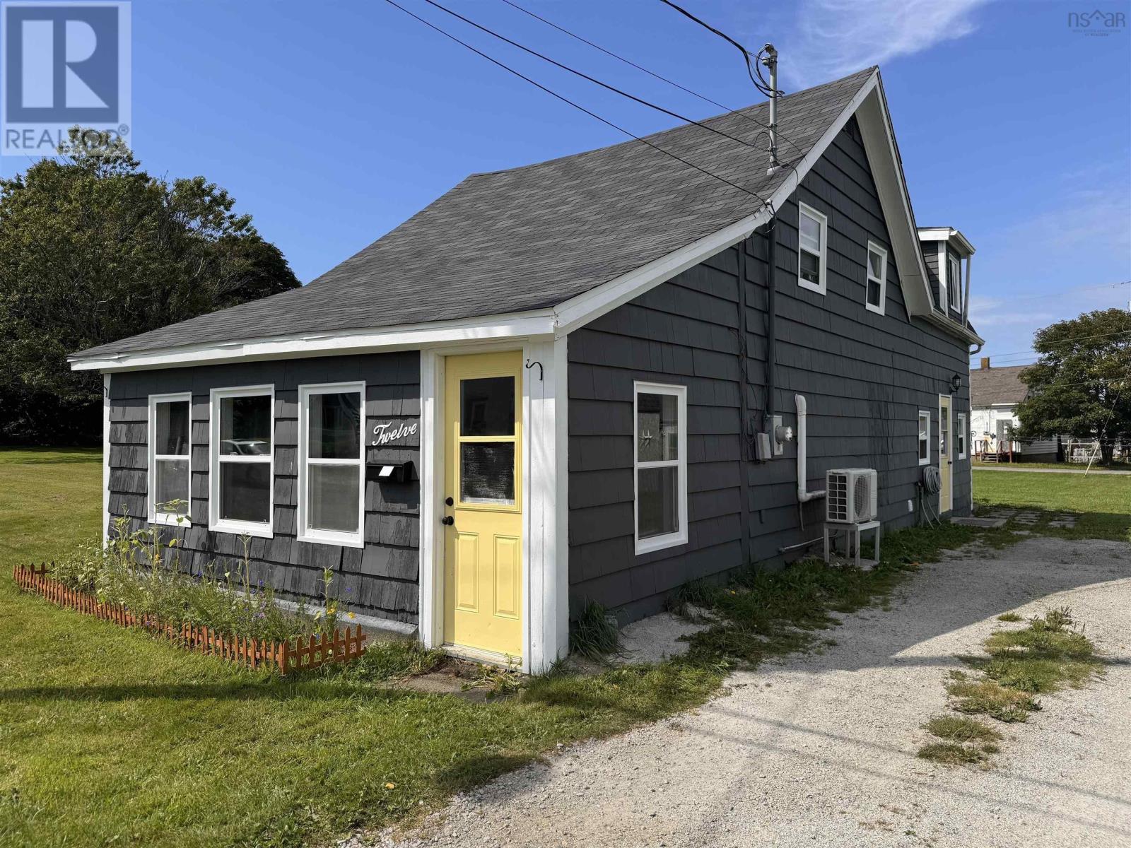12 Church Street, Yarmouth, Nova Scotia  B5A 3Z1 - Photo 27 - 202523017