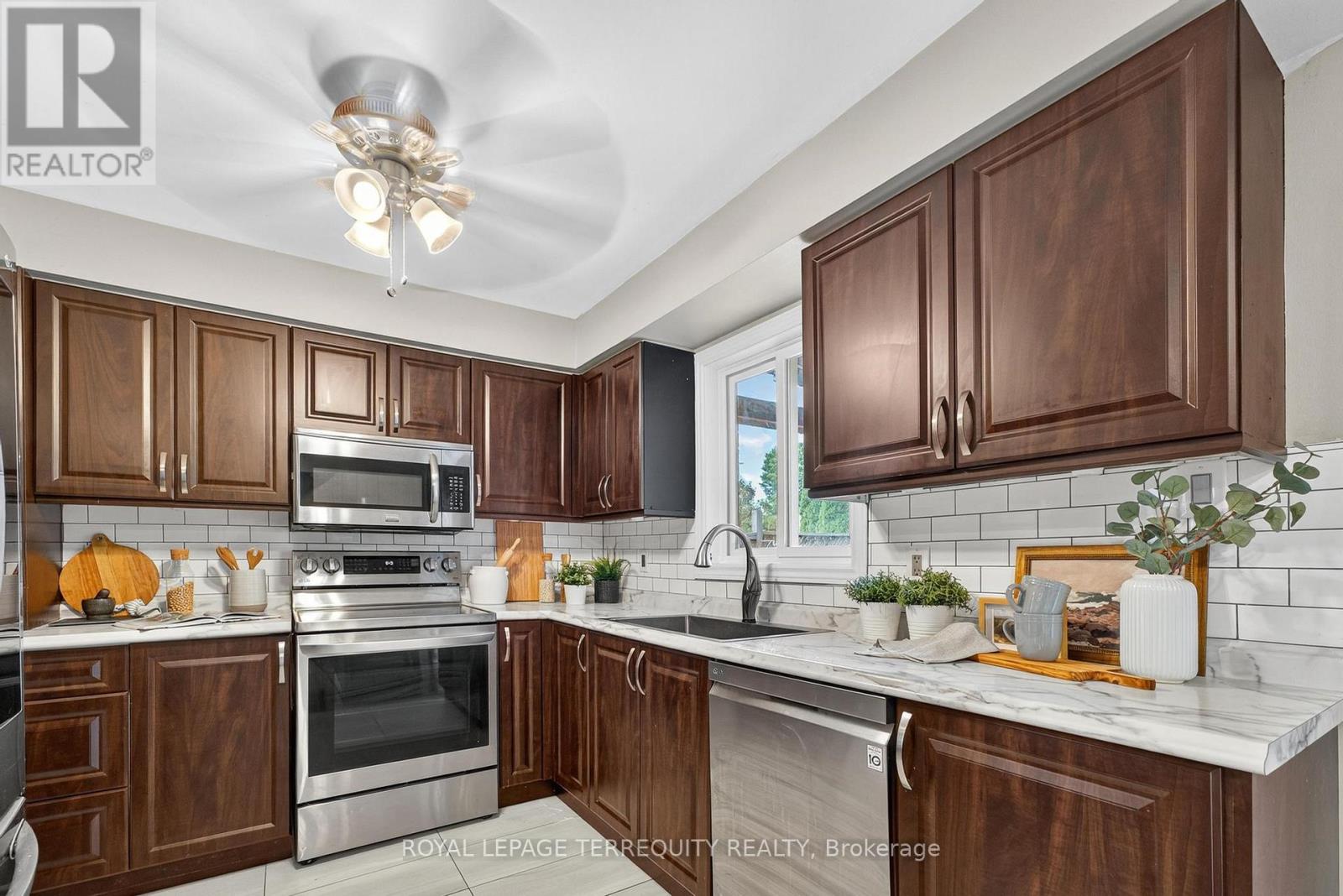 18 Kershaw Street, Clarington, Ontario  L1C 4S4 - Photo 20 - E12396448