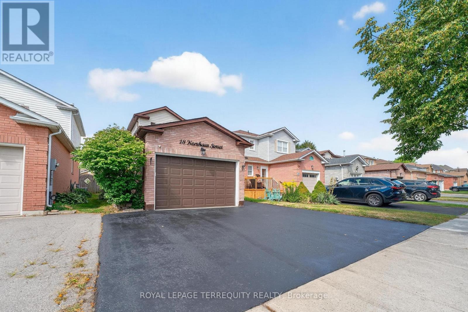 18 Kershaw Street, Clarington, Ontario  L1C 4S4 - Photo 3 - E12396448