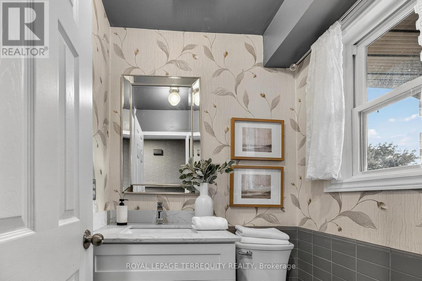 18 Kershaw Street, Clarington, Ontario  L1C 4S4 - Photo 6 - E12396448