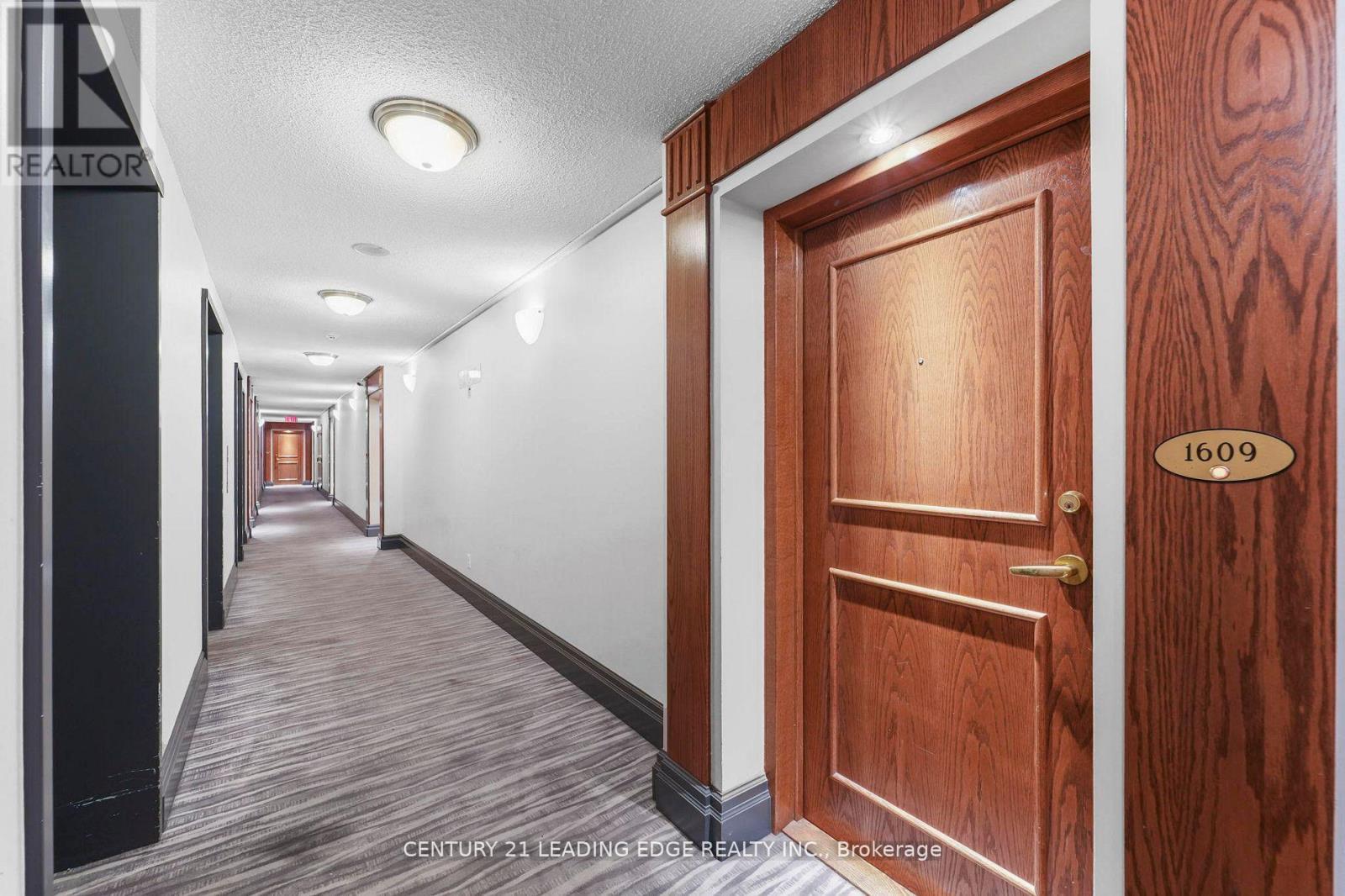1609 - 11 Lee Centre Drive, Toronto, Ontario  M1H 3J5 - Photo 3 - E12396460