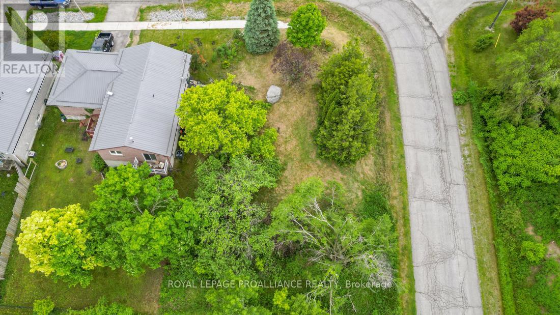 27 Tanner Drive, Stirling-Rawdon, Ontario  K0K 3E0 - Photo 11 - X12396534
