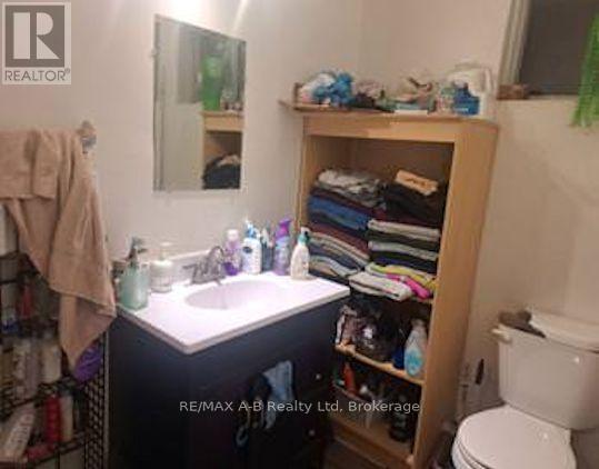 19 Coleman Street, Huron East, Ontario  N0K 1W0 - Photo 20 - X12343915