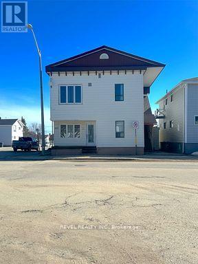 387 Main Street, Iroquois Falls, Ontario  P0K 1G0 - Photo 2 - T12396492