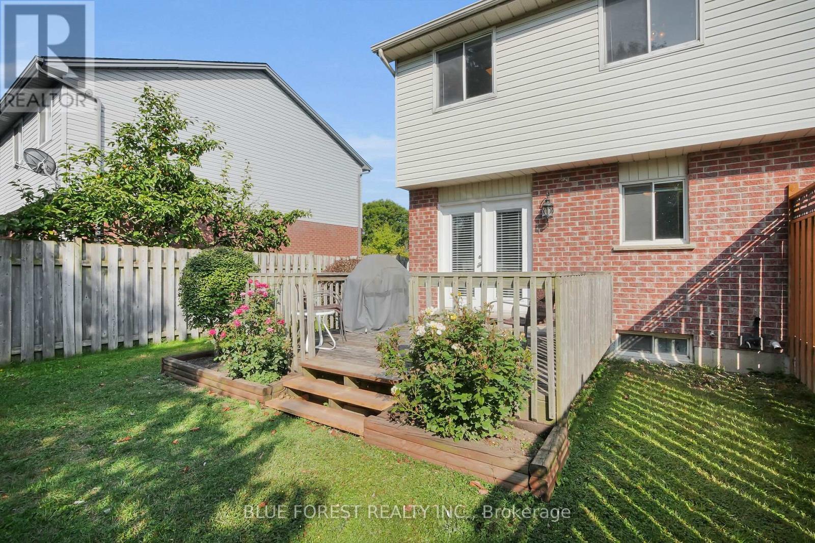 14 Daybreak Drive, London East, Ontario  N5V 4V7 - Photo 25 - X12396577