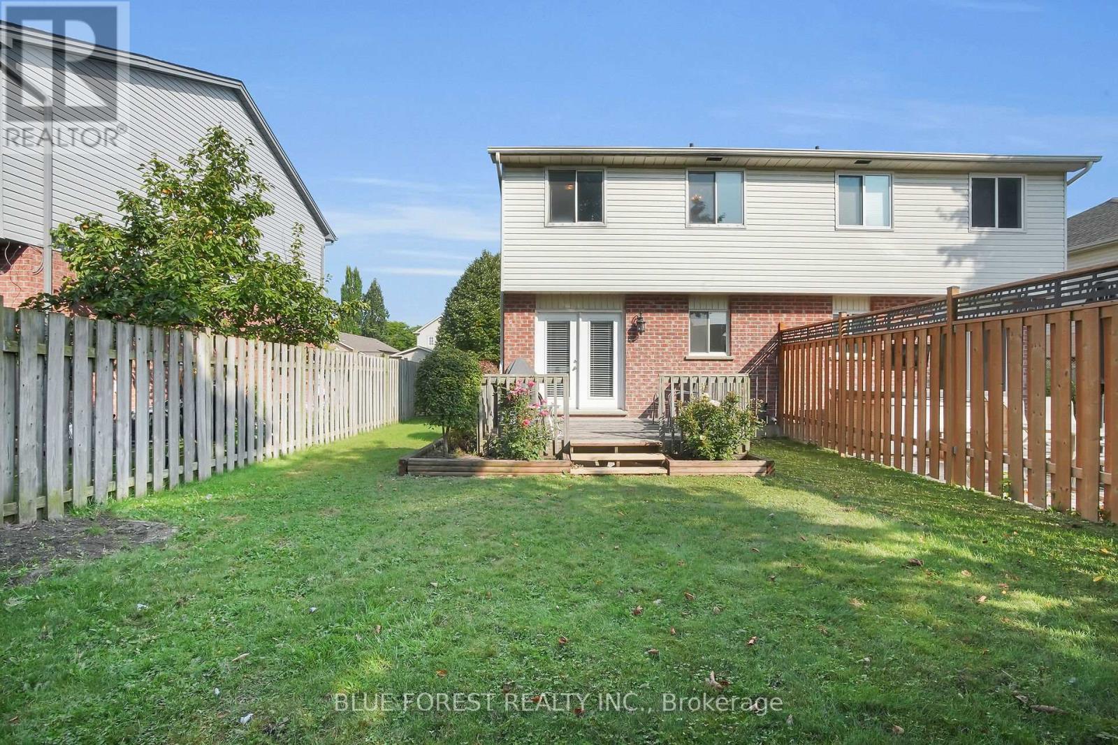 14 Daybreak Drive, London East, Ontario  N5V 4V7 - Photo 26 - X12396577