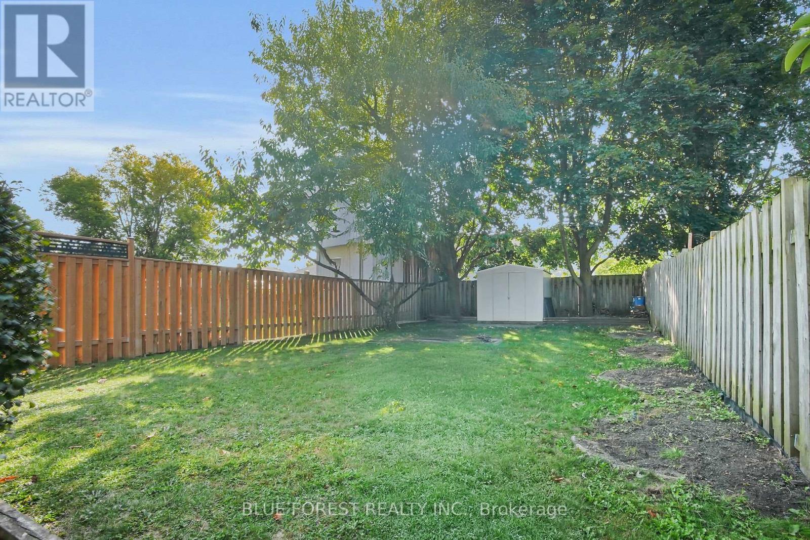 14 Daybreak Drive, London East, Ontario  N5V 4V7 - Photo 29 - X12396577