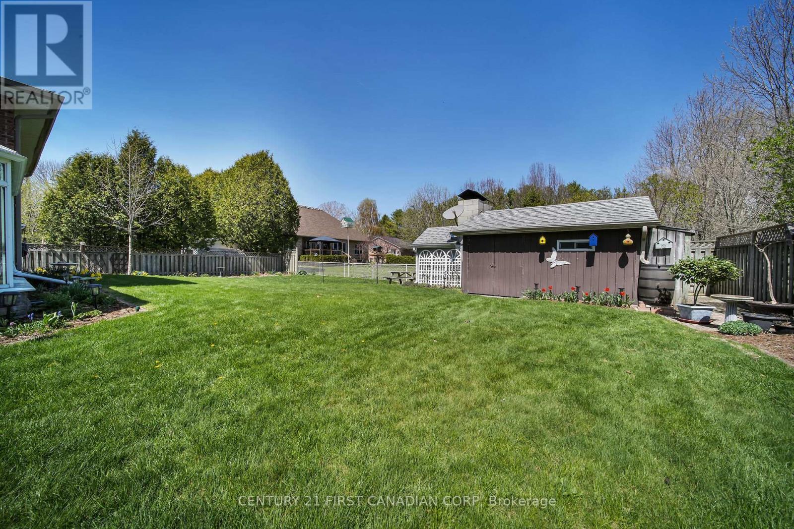 10016 Graham Road, West Elgin, Ontario  N0L 2P0 - Photo 43 - X12396610
