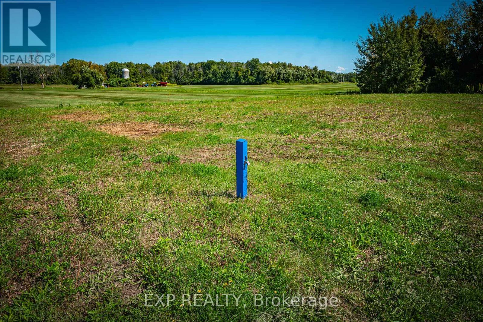 26839 Civic Centre Road, Georgina, Ontario  L4P 3E9 - Photo 15 - N12396371