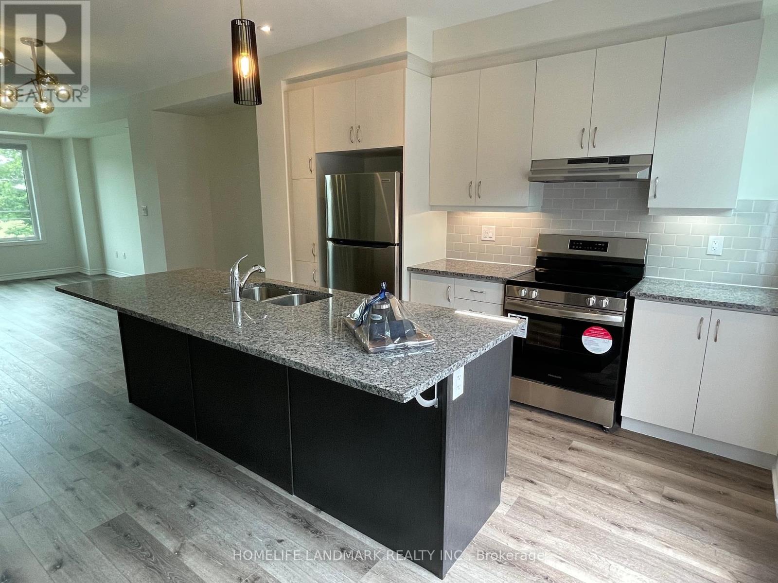 3165 Elgin Mills Road E, Markham, Ontario  L6C 3L2 - Photo 10 - N12396396