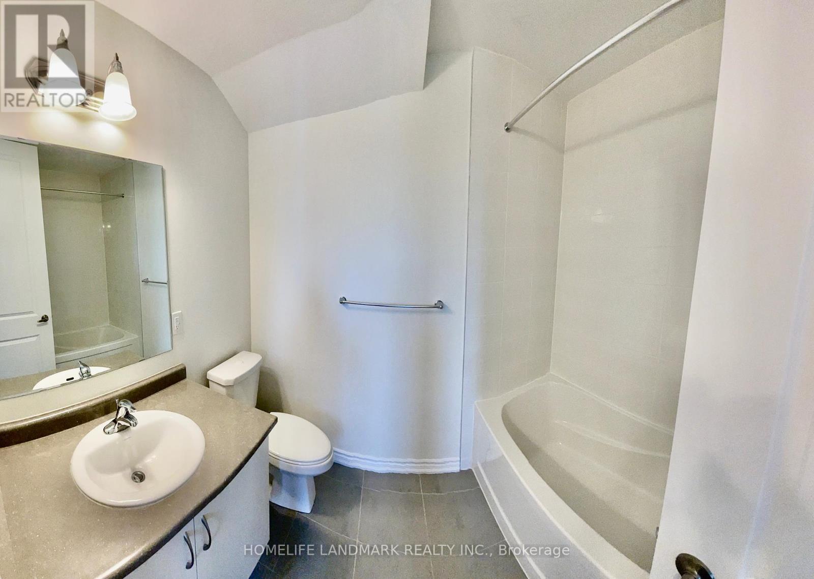 3165 Elgin Mills Road E, Markham, Ontario  L6C 3L2 - Photo 5 - N12396396
