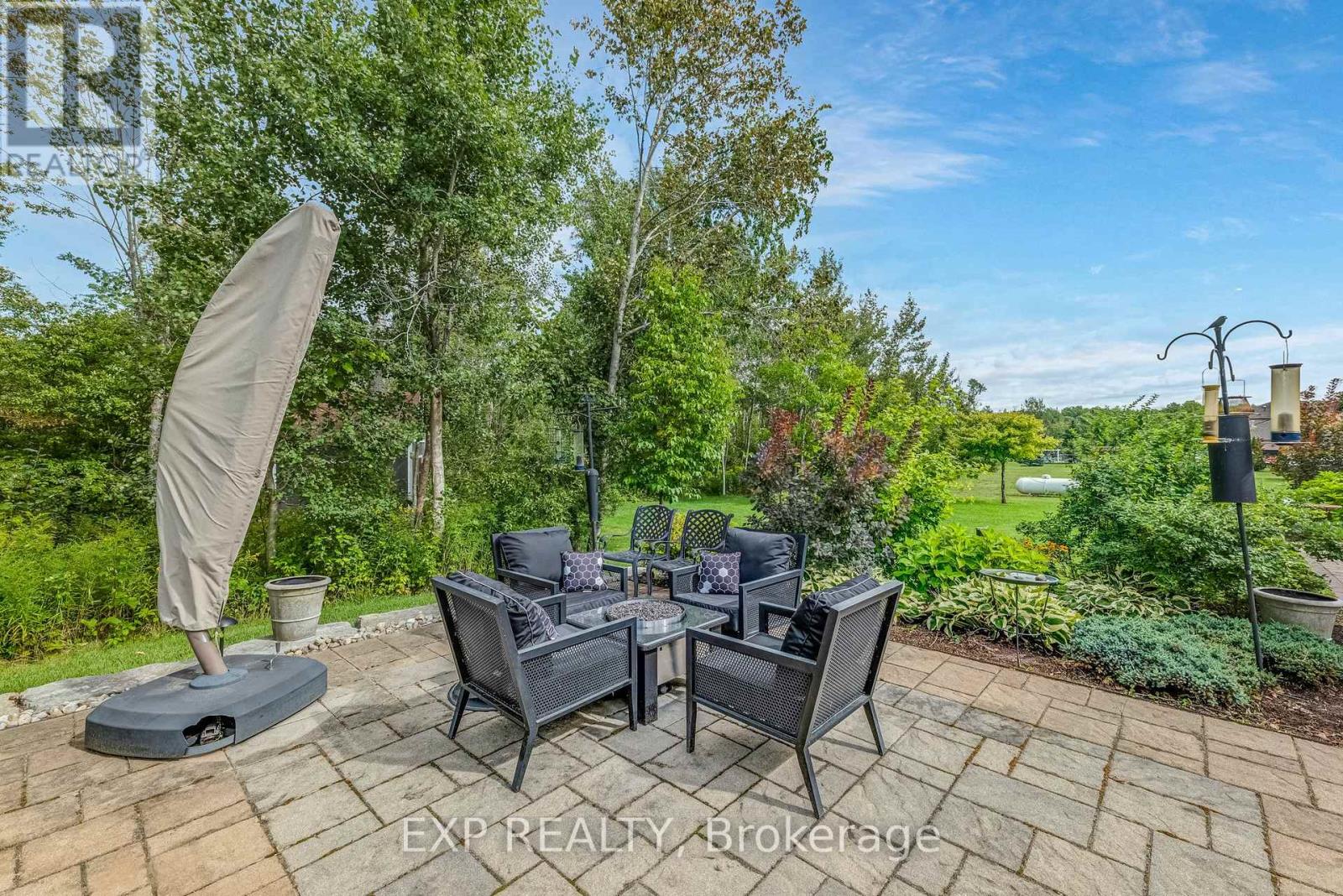 56 Manor Ridge Trail, East Gwillimbury, Ontario  L0G 1M0 - Photo 43 - N12396404