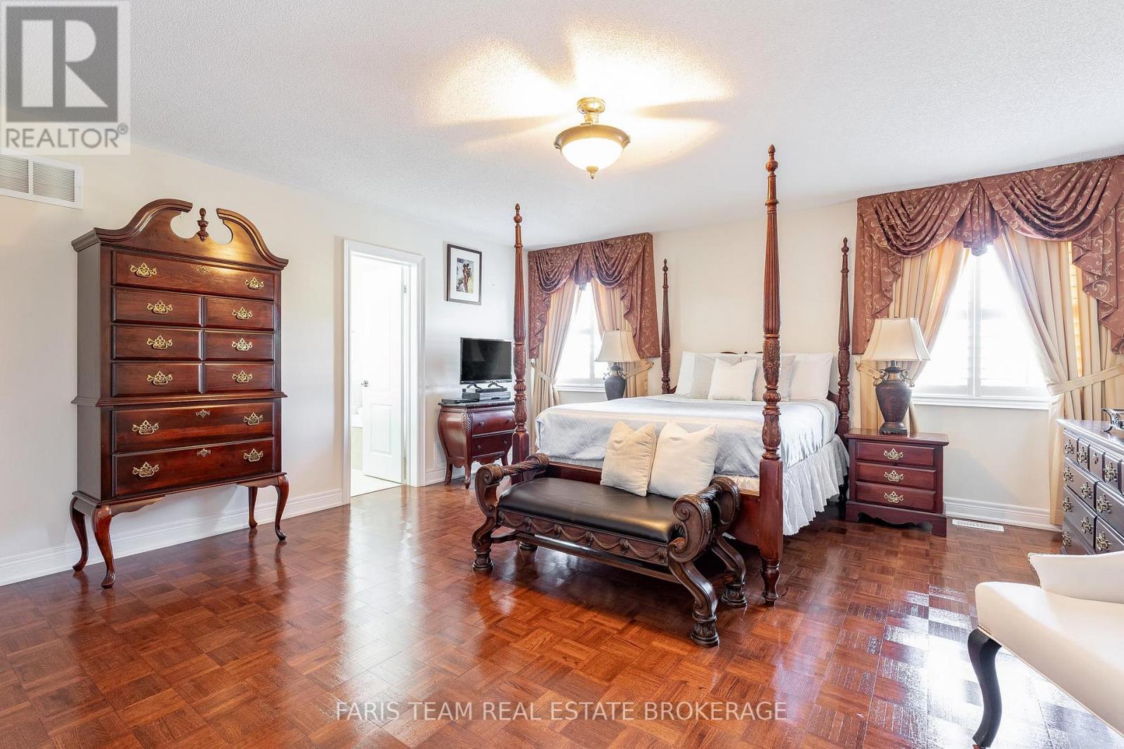 45 Via Piani Road, Vaughan, Ontario  L4H 0Y2 - Photo 16 - N12396432