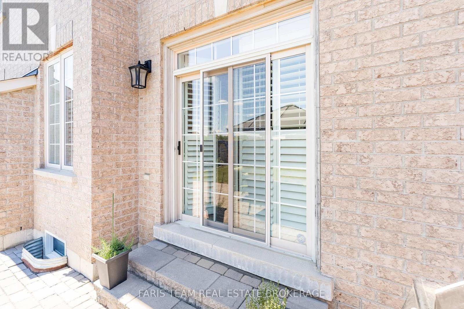 45 Via Piani Road, Vaughan, Ontario  L4H 0Y2 - Photo 31 - N12396432
