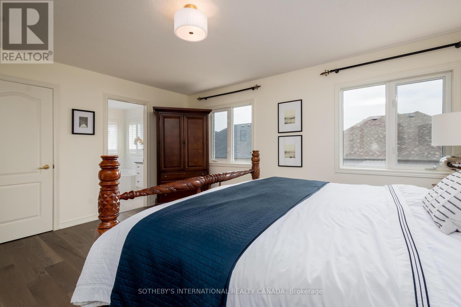 16 Saint Clare Boulevard, Vaughan (Vellore Village), Ontario  L4H 2A2 - Photo 22 - N12396455