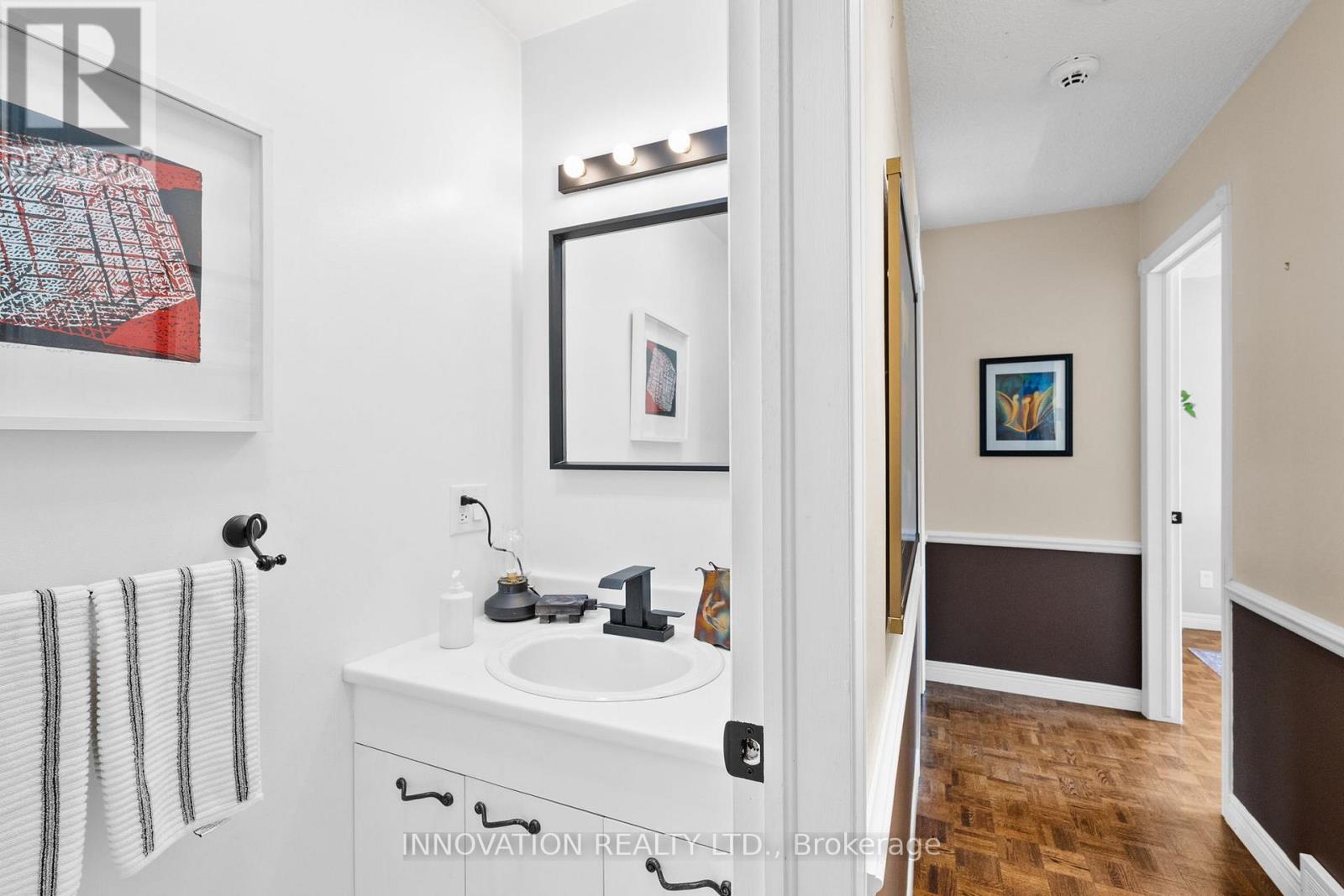 2931 Ahearn Avenue, Ottawa, Ontario K2B 7A2 - Photo 13 - X12396466