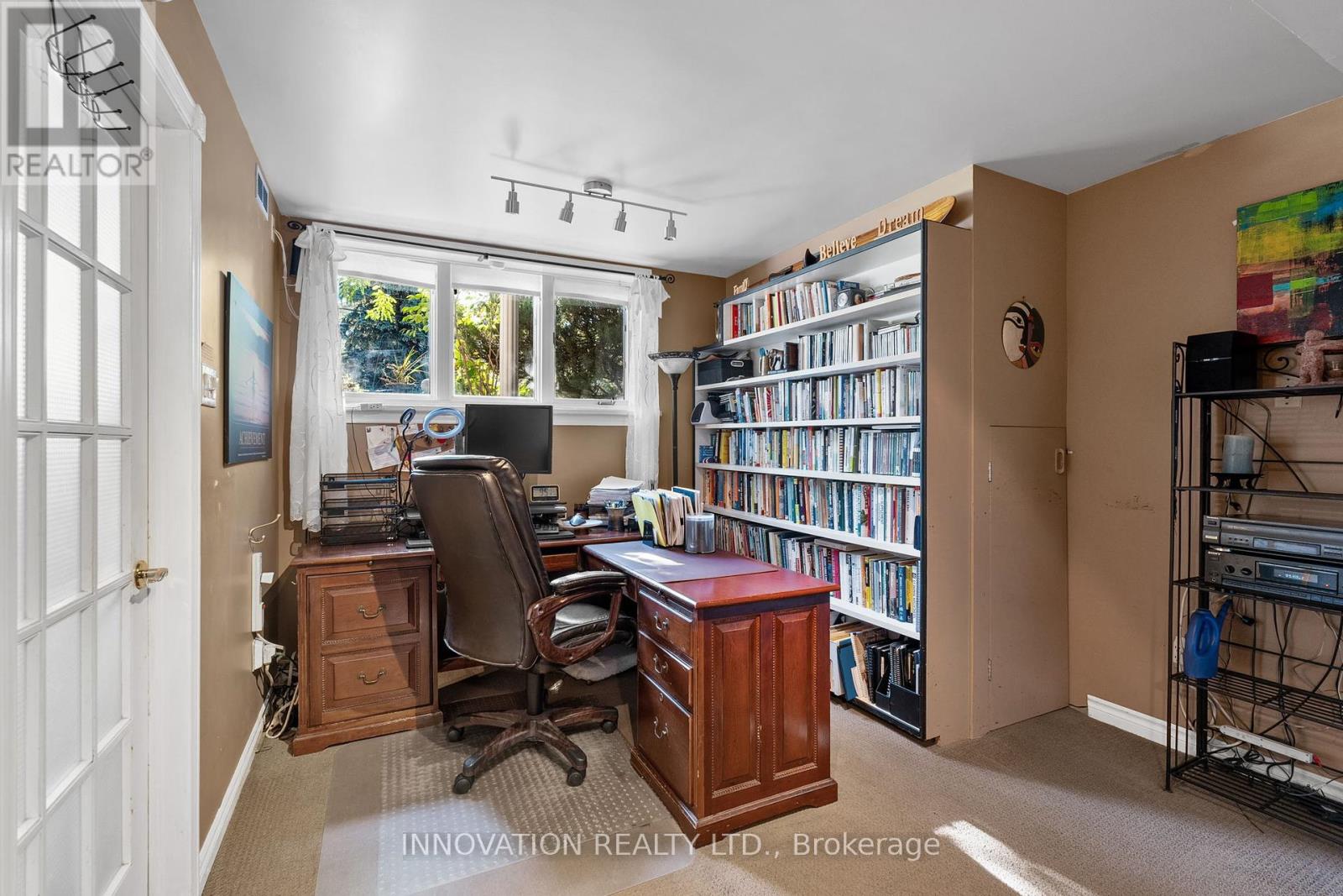 2931 Ahearn Avenue, Ottawa, Ontario K2B 7A2 - Photo 33 - X12396466