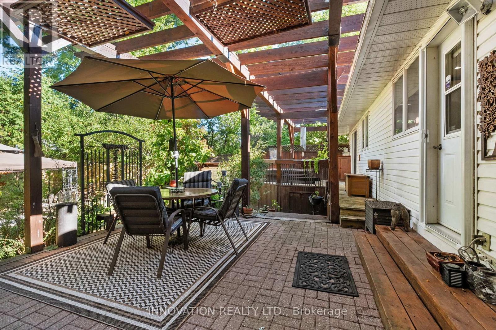 2931 Ahearn Avenue, Ottawa, Ontario K2B 7A2 - Photo 40 - X12396466