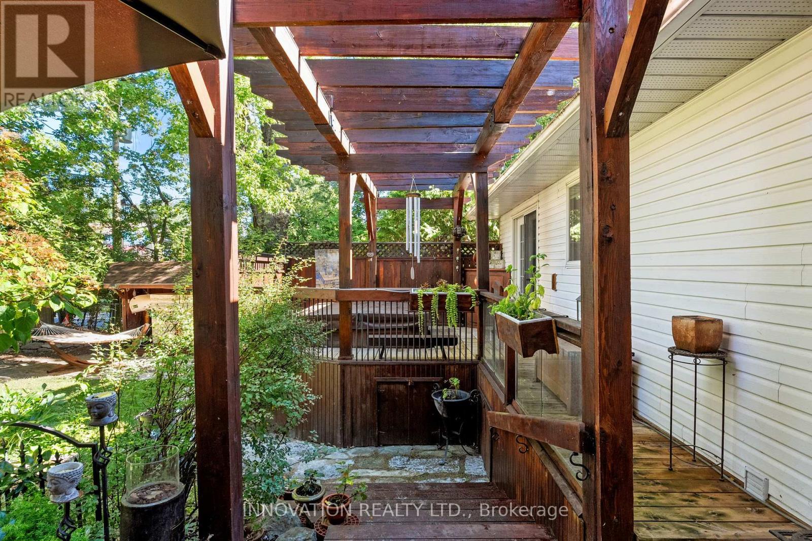 2931 Ahearn Avenue, Ottawa, Ontario K2B 7A2 - Photo 42 - X12396466