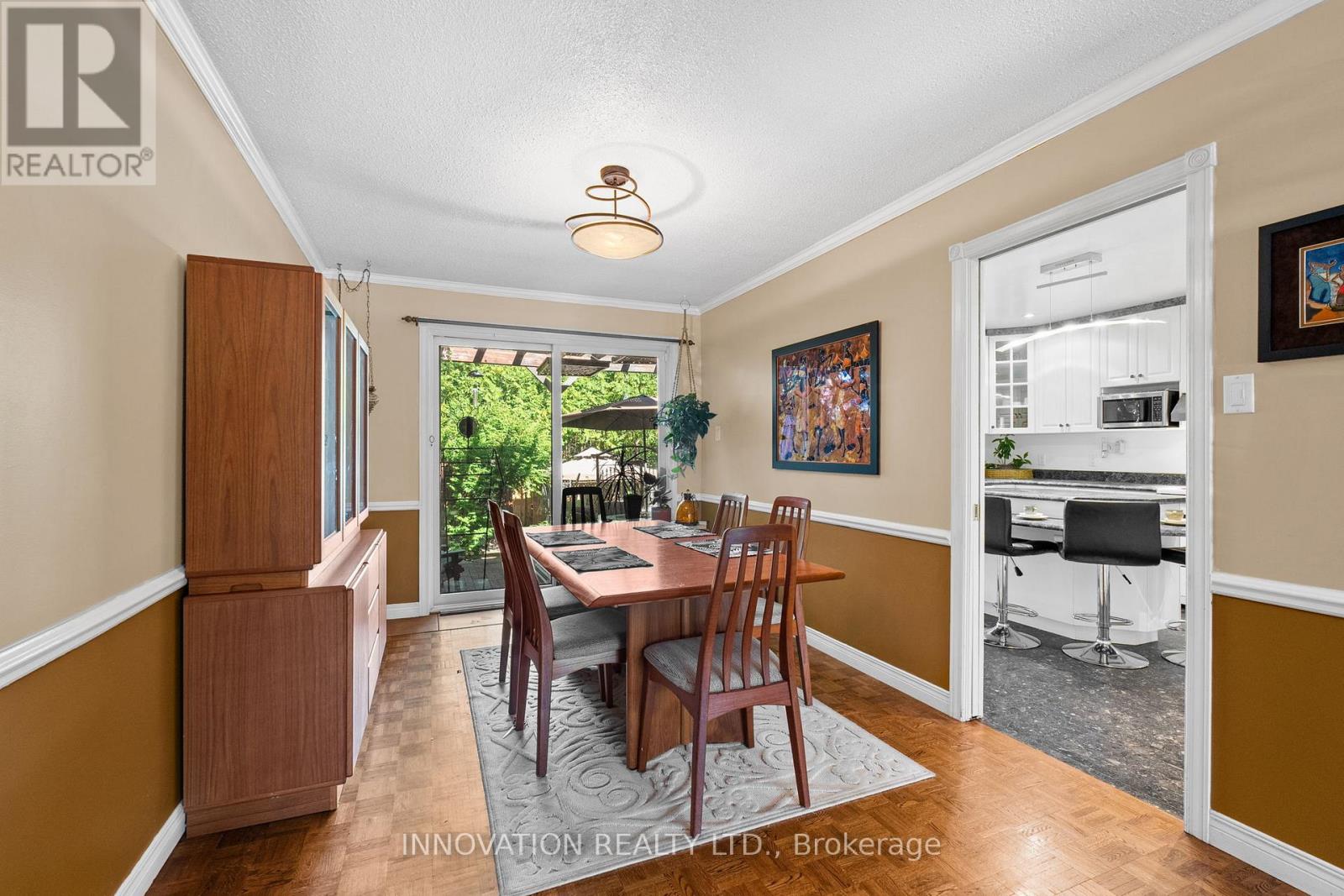 2931 Ahearn Avenue, Ottawa, Ontario K2B 7A2 - Photo 6 - X12396466