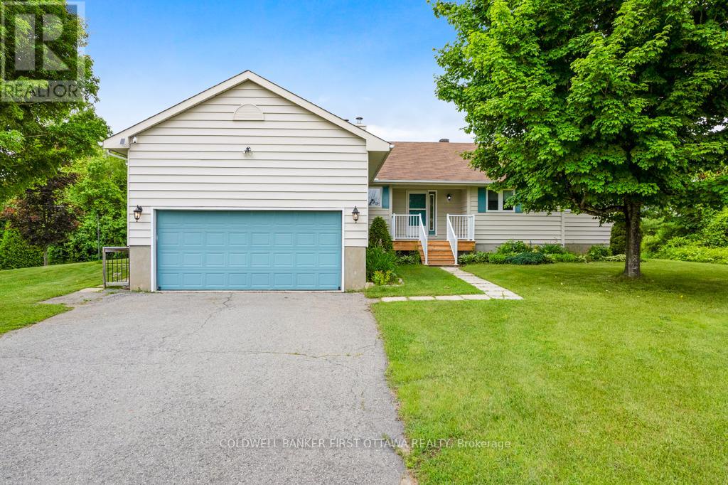 640 MCCONNELL ROAD, Montague, Ontario