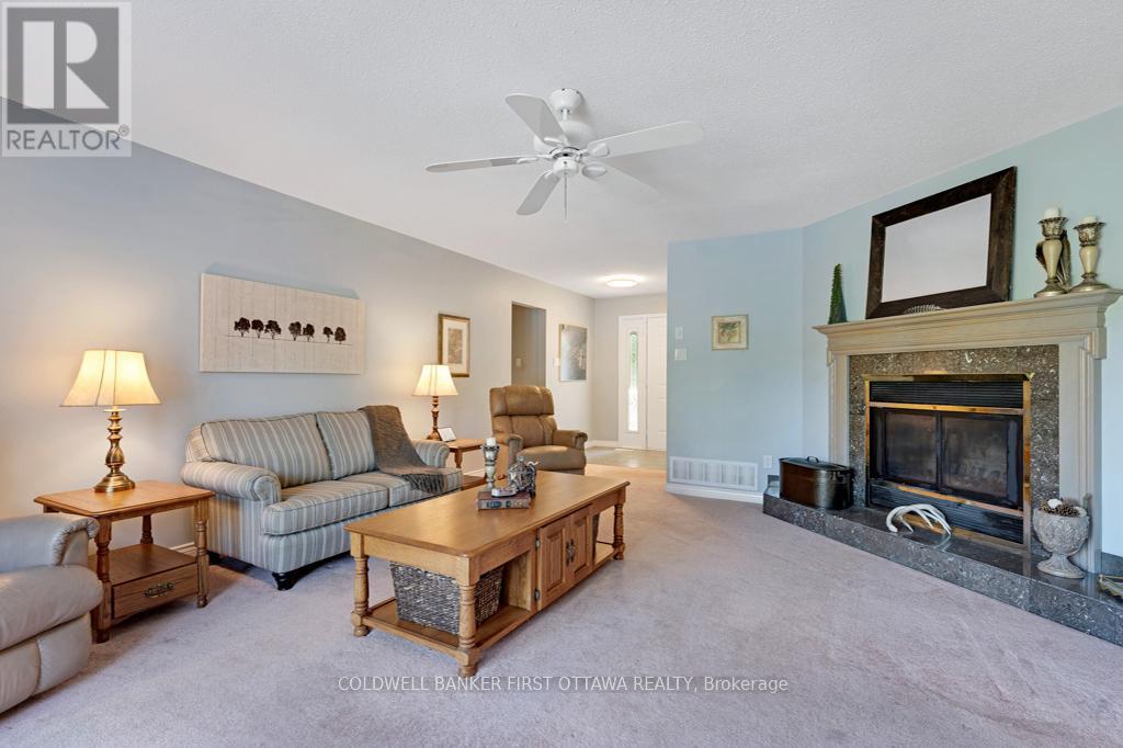 640 Mcconnell Road, Montague, Ontario  K0G 1N0 - Photo 7 - X12396576