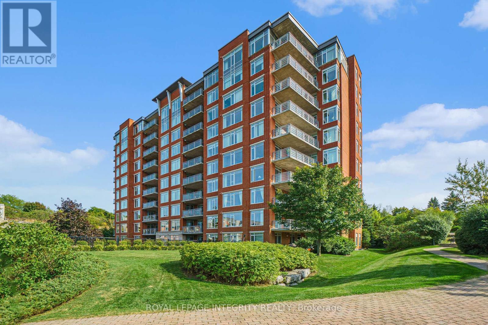 704 - 136 Darlington Private, Ottawa, Ontario  K1V 0X6 - Photo 2 - X12396587